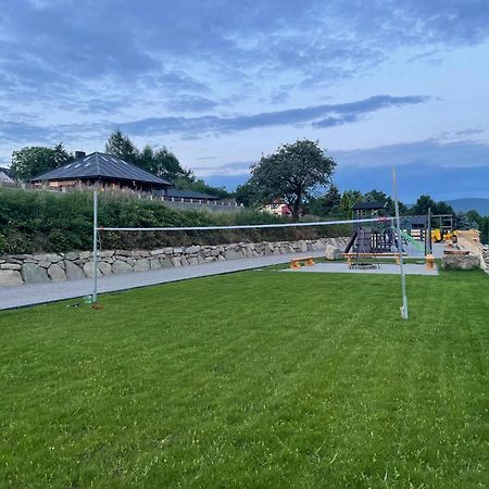 Domek Drewniany W Gorach Jacuzzi & Balia - Osada Chelm Stroza  Εξωτερικό φωτογραφία