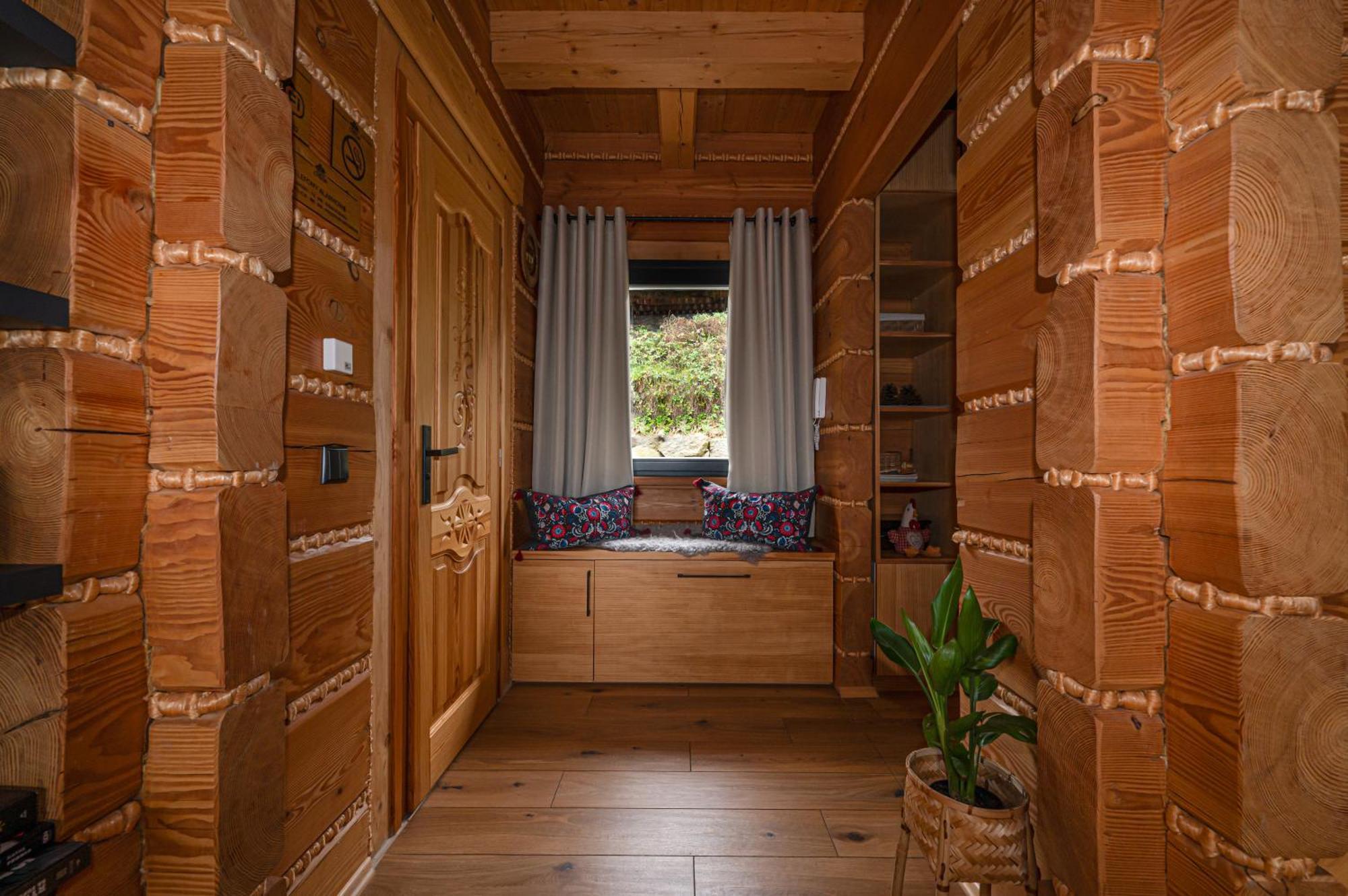Domek Drewniany W Gorach Jacuzzi & Balia - Osada Chelm Stroza  Εξωτερικό φωτογραφία